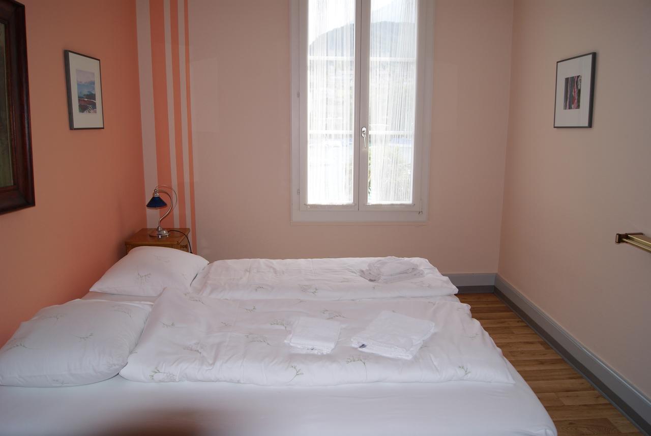 Hotel Schlosspintli 施皮茨 外观 照片